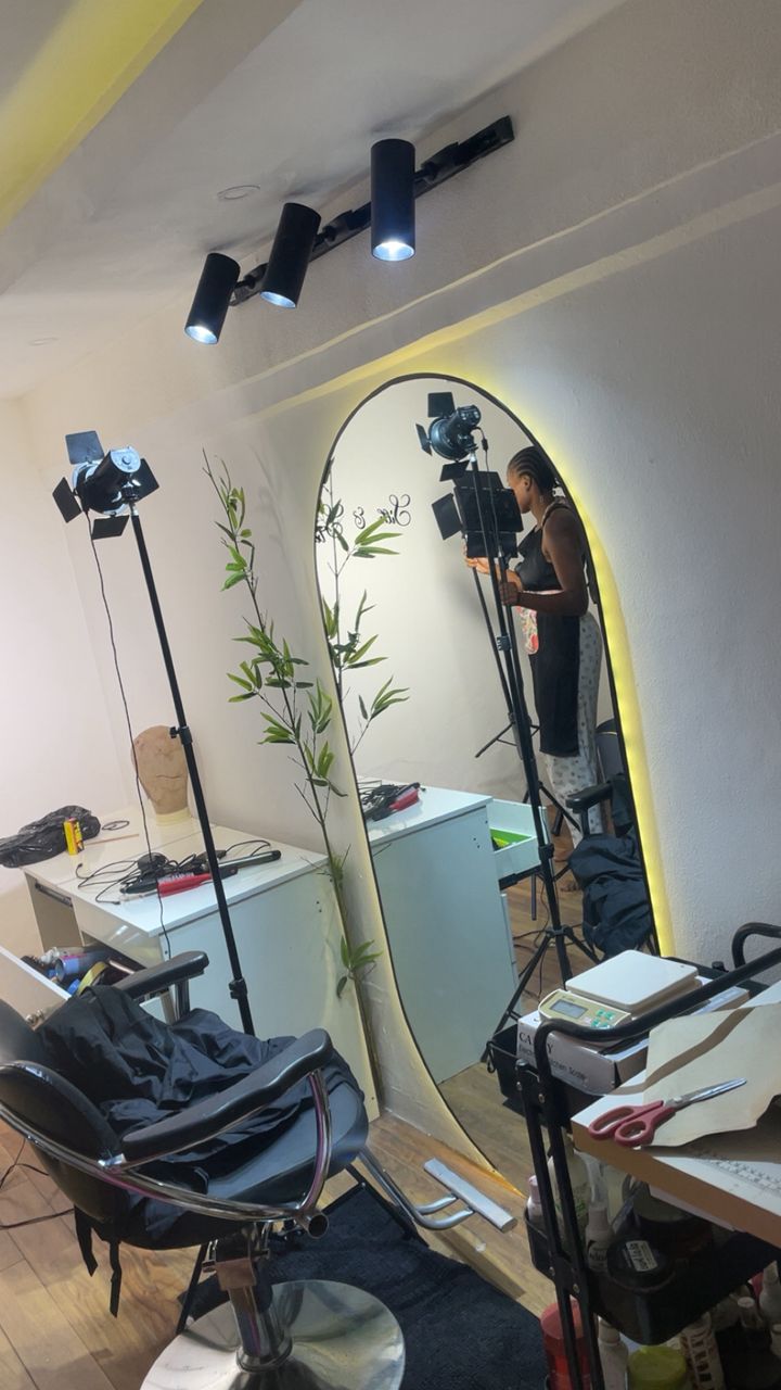 Consultation at Silk & Strands